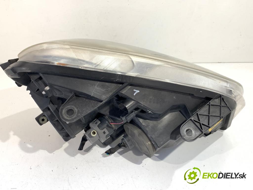 NISSAN QASHQAI J10 SUV 2007 104 kW 2.0 1997 světlomet levý přední část 26060-JD910