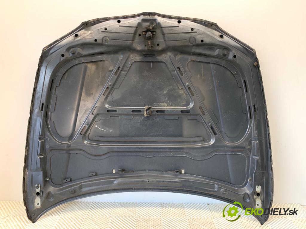 BMW E87 liftback 2004 120 kW 120 d 1995 Kapota  (Kapota)