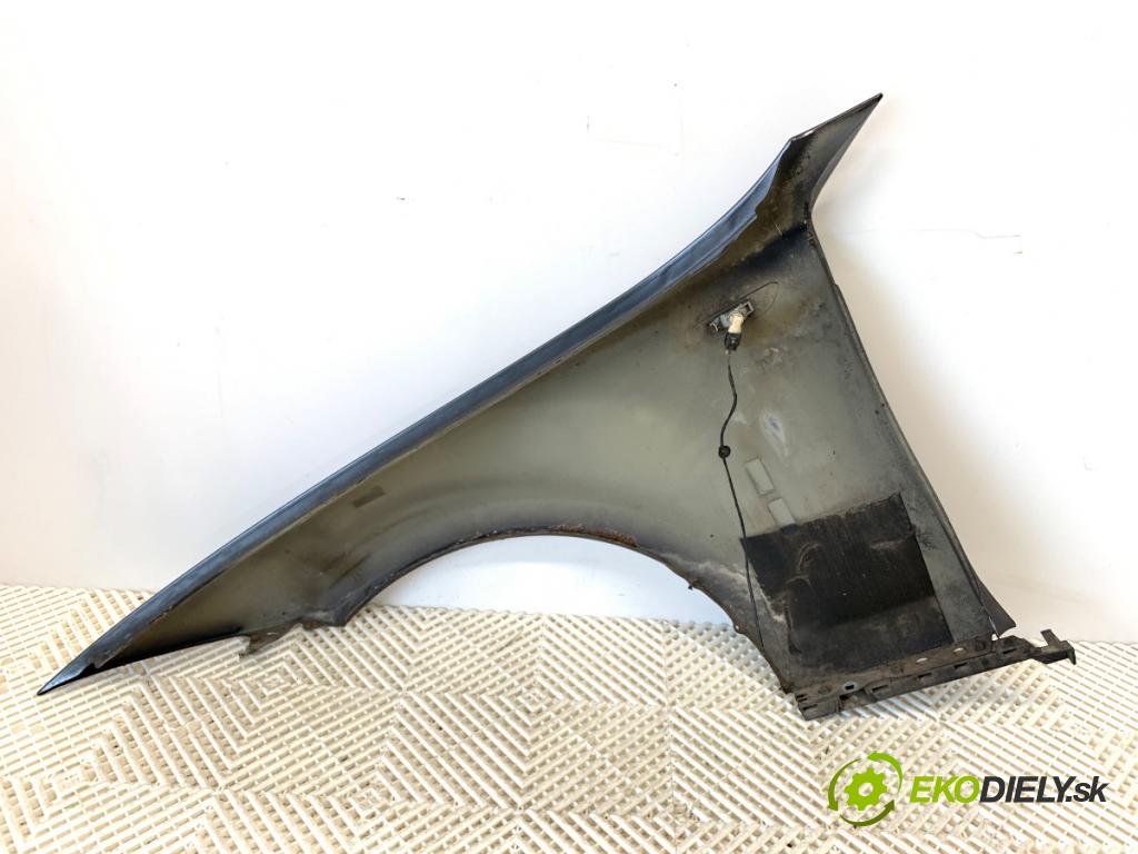 BMW E87 liftback 2004 120 kW 120 d 1995 blatník pravý přední část A22
