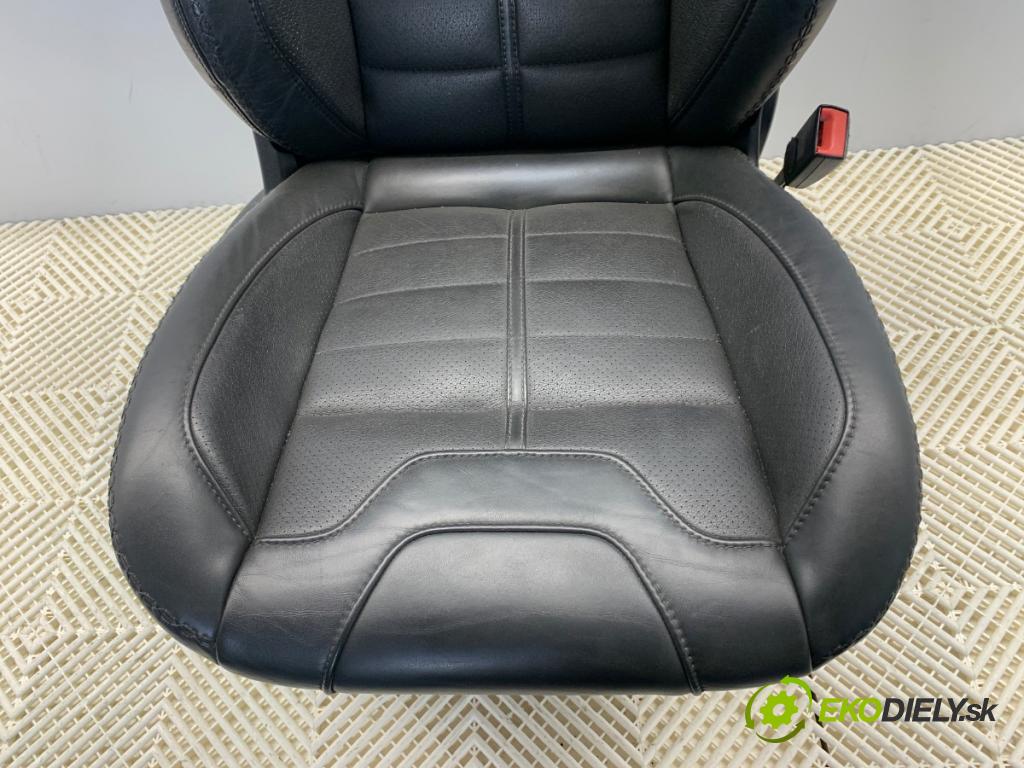 FORD S-MAX nadwozie wielkoprzestrzenne (MPV) 2011 176 kW 2.0 EcoBoost 1999 Sedadlo pravy predný