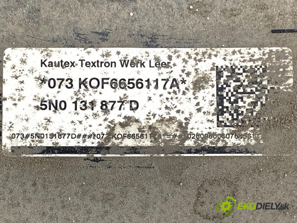AUDI Q3 I SUV 2017 110 kW 2.0 TDI 1968 Nádržka SCR: 5N0131877D
