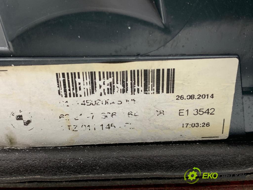 BMW F10 sedan 2014 190 kW 530 d xDrive 2993 světlo pravý zadní část vnitřní 7306164