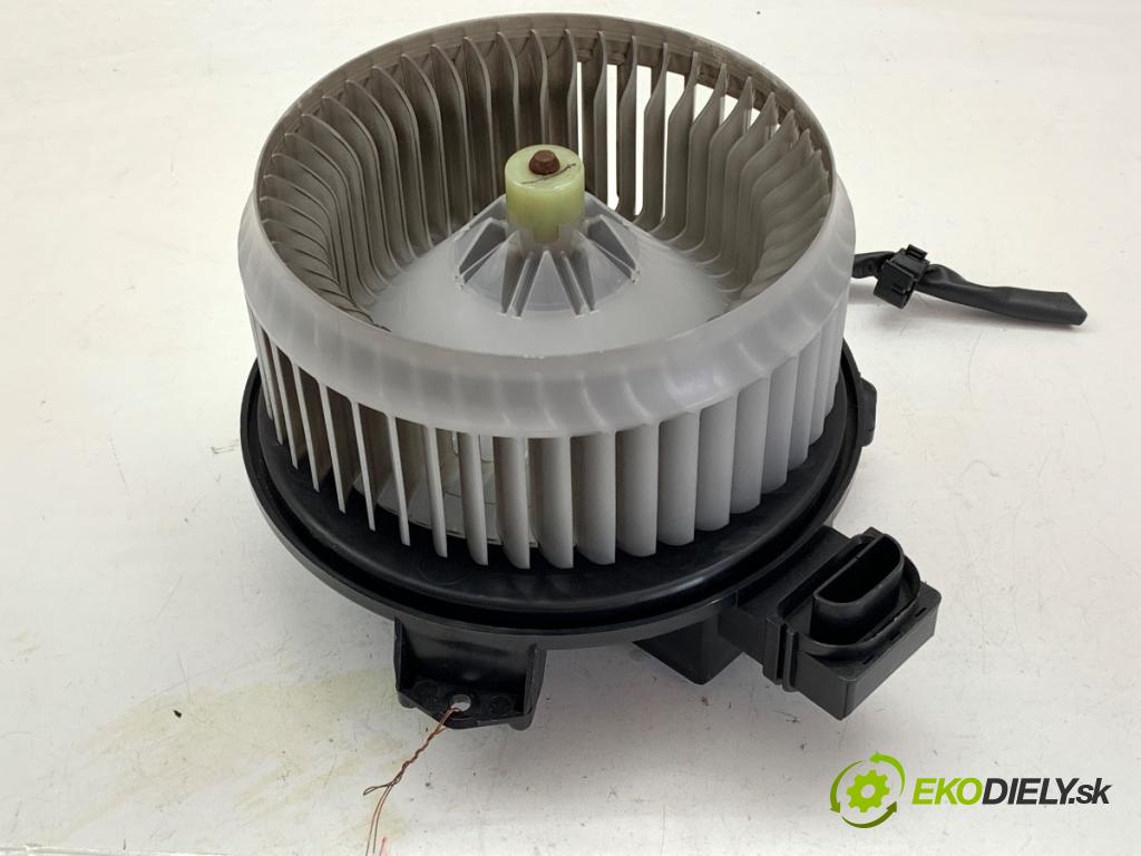 HONDA ACCORD VIII Kombi 2008 115 kW 2.0 i (CW1) 1997 ventilátor kúrenia 