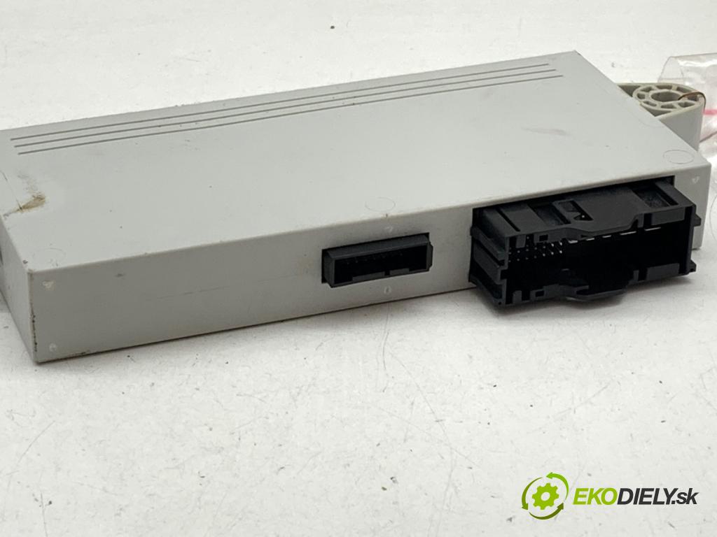 BMW E87 liftback 2004 120 kW 120 d 1995 modul CAS 6943759