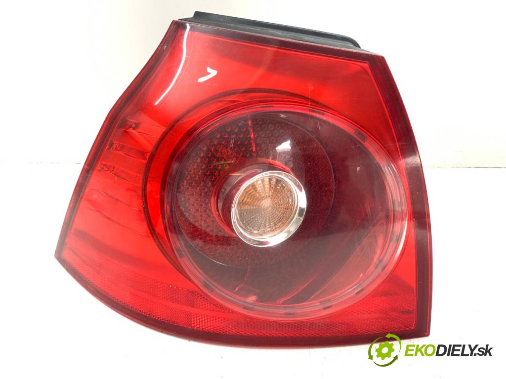 VW GOLF V liftback 2007 103 kW 1.4 TSI 1390 Svetlo ľavy zad 1K6945095Q