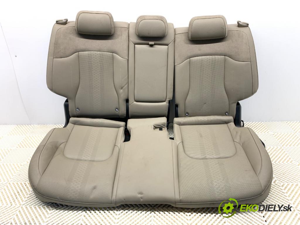 KIA SPORTAGE V SUV 2022 169 kW 1.6 T-GDi Hybrid AWD 1598 Sedadlo druhý rad 