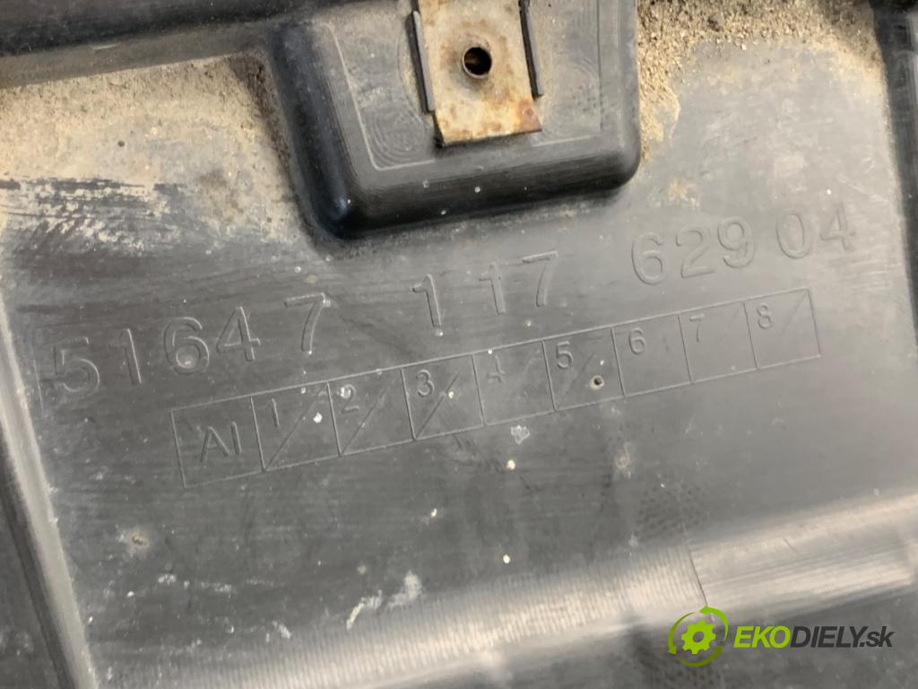 BMW E87 liftback 2004 120 kW 120 d 1995 Volant vzduchu 7117629