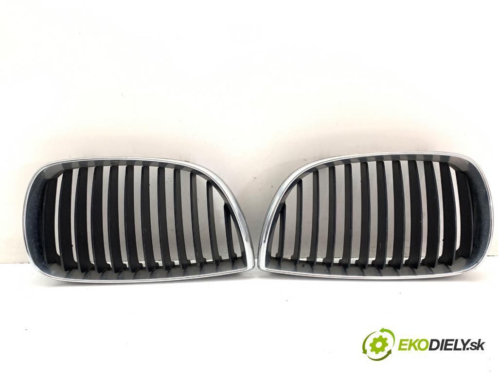 BMW E87 liftback 2004 120 kW 120 d 1995 mřížka maska  (Přední mřížka (maska chladiče))