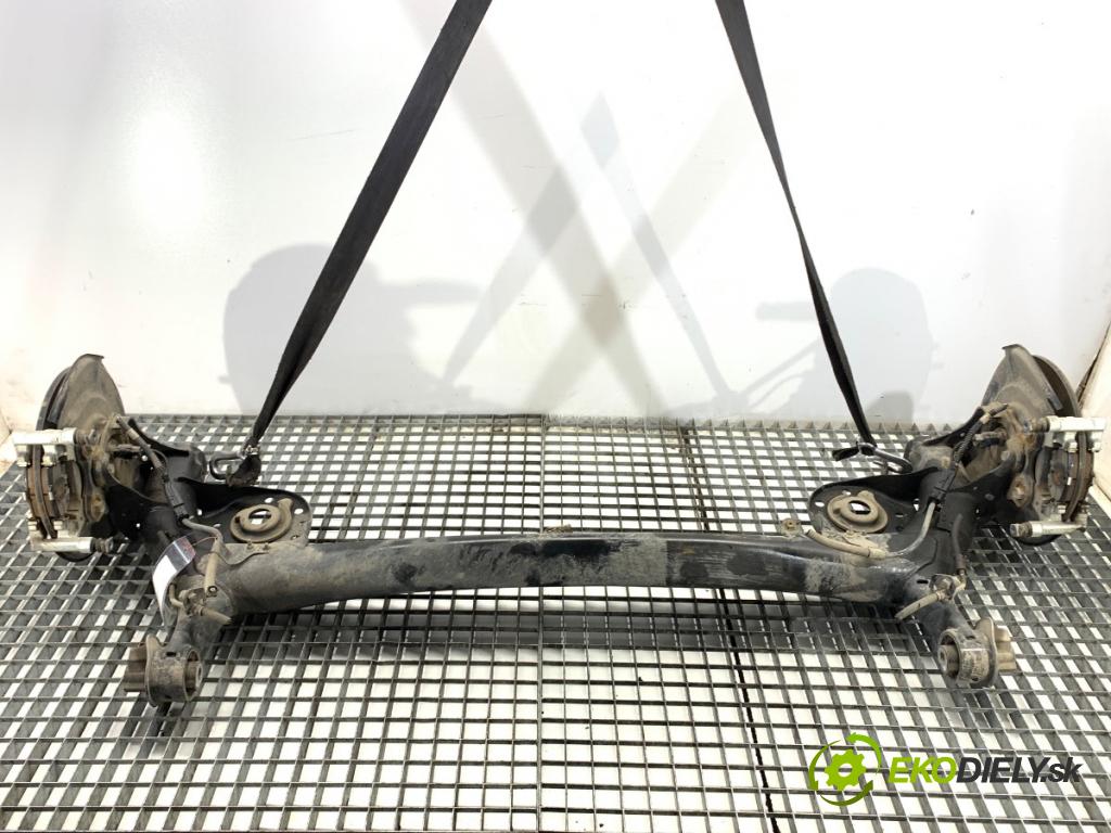 TOYOTA YARIS IV SUV 2024 68 kW 1.5 Hybrid (MXPJ10) 1490 výztuha zadní část