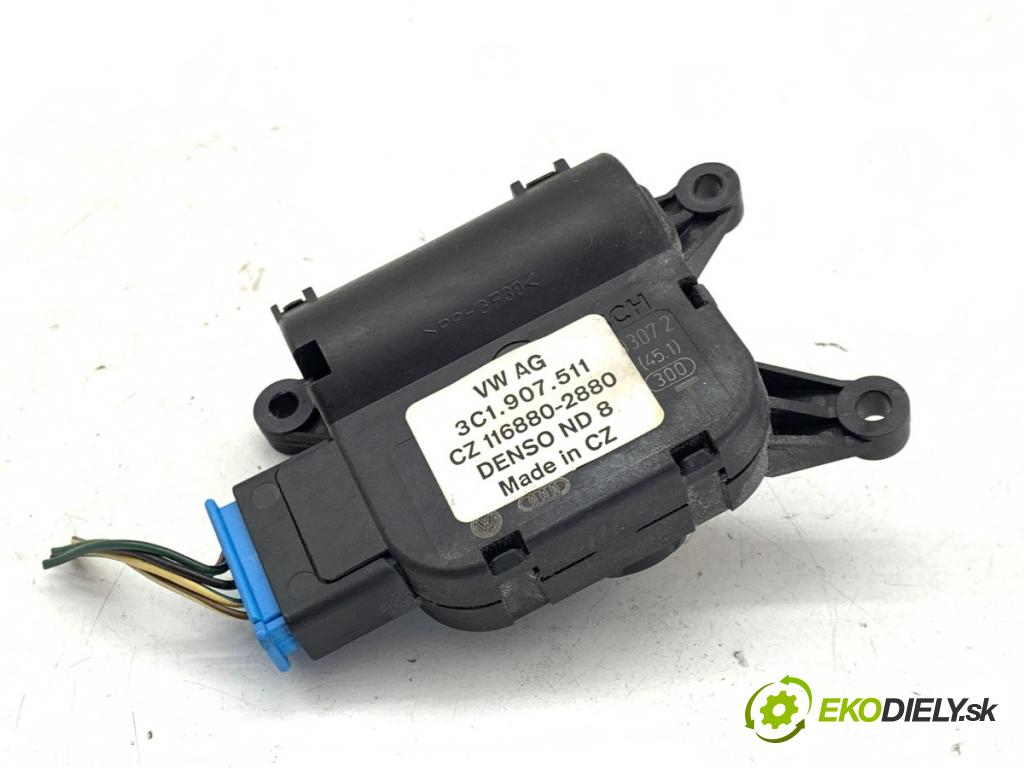 VW GOLF V liftback 2007 103 kW 1.4 TSI 1390 motor topení 3C1907511