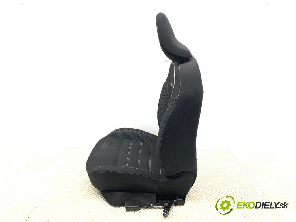 DACIA DUSTER SUV 2023 96 kW 1.3 TCe 130 (HMMF) 1332 Sedadlo pravy predný
