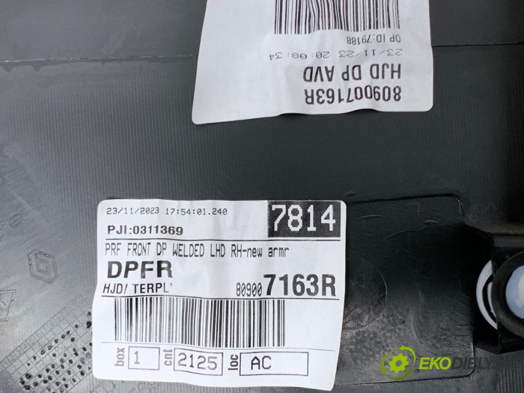 DACIA DUSTER SUV 2023 96 kW 1.3 TCe 130 (HMMF) 1332 čalúnenie Dvere pravy predný