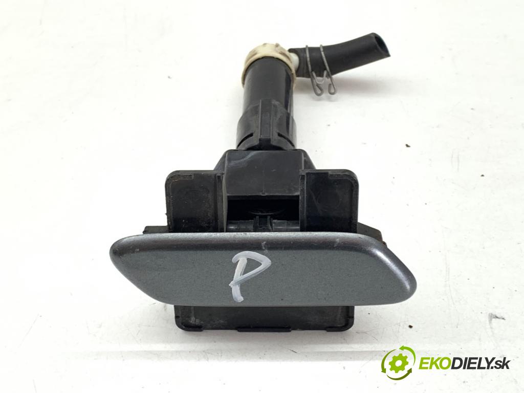 HONDA ACCORD VIII Kombi 2008 115 kW 2.0 i (CW1) 1997 ostřikovače světla pravý přední část 