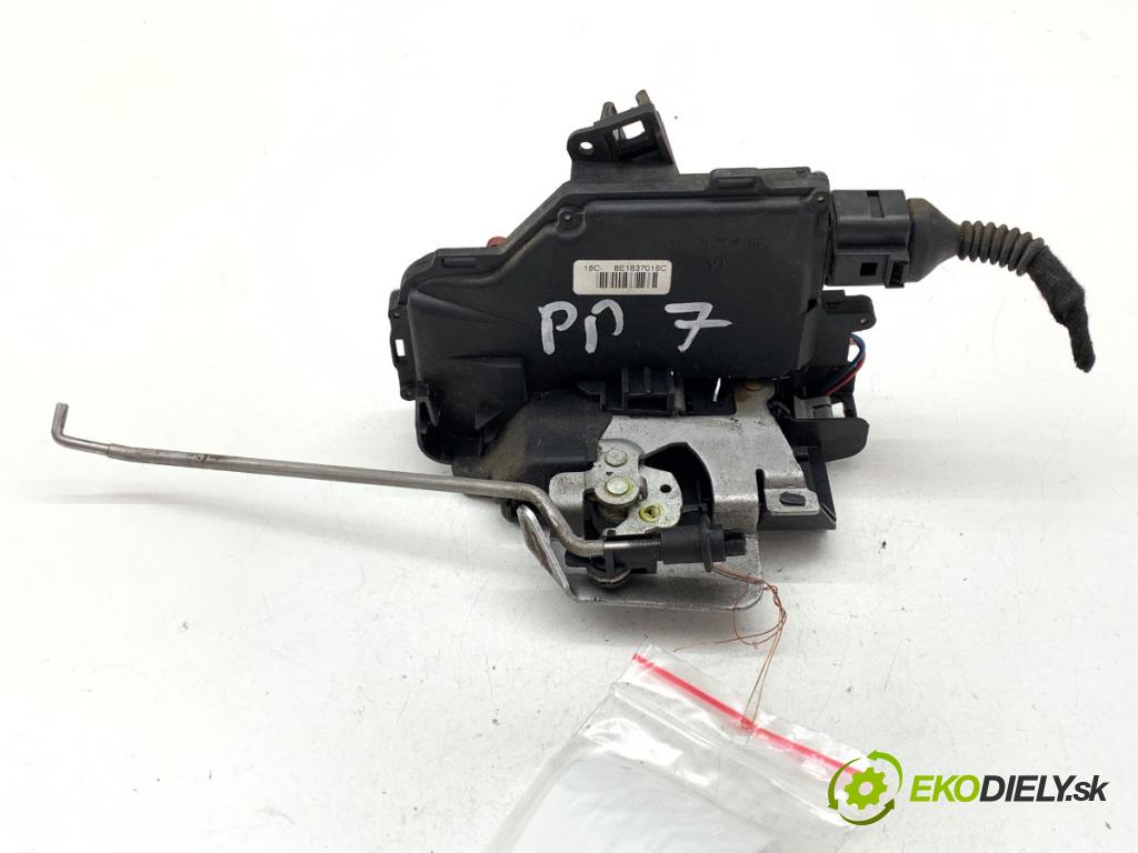 AUDI A4 B6 Kombi 2003 96 kW 2.0 1984 zámok Dvere pravy predný 8E1837016C