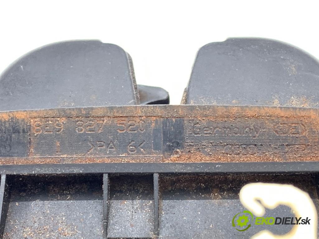 AUDI A4 B6 Kombi 2003 96 kW 2.0 1984 zámok dverí zad 8E9827520