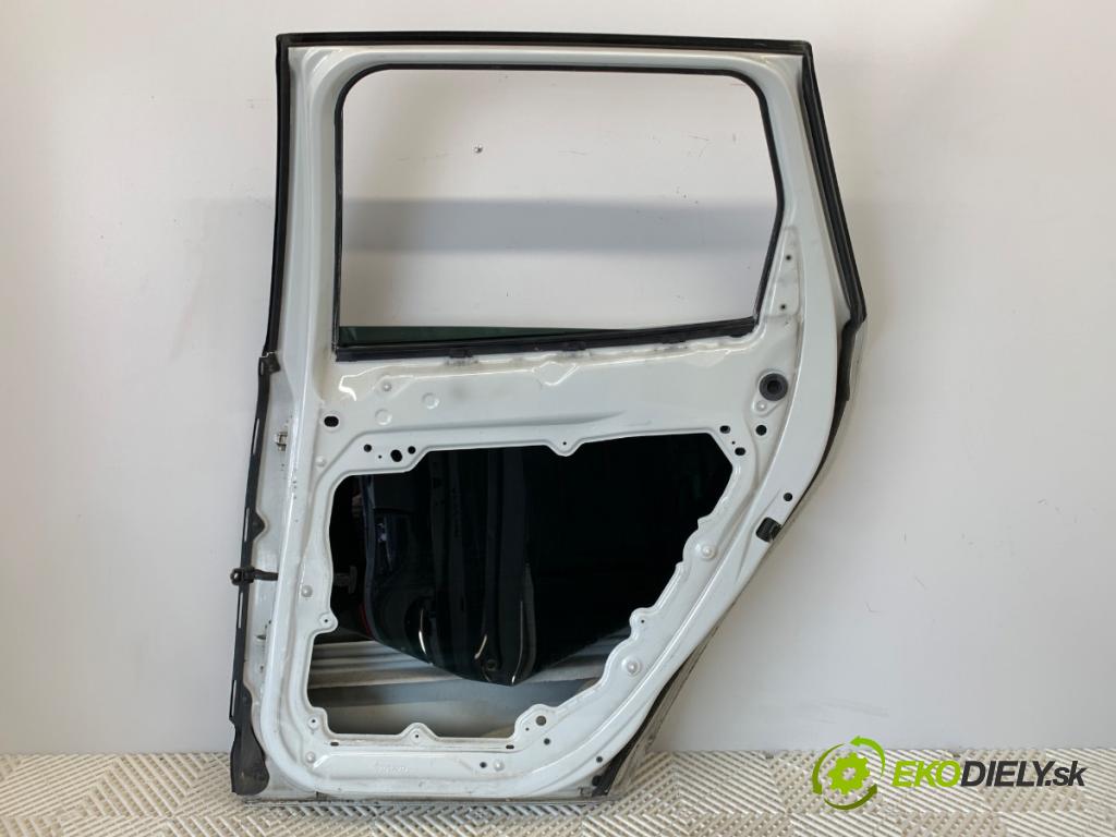 VOLVO XC60 I SUV 2009 136 kW D5 AWD 2400 dveře pravý zadní část 614-46