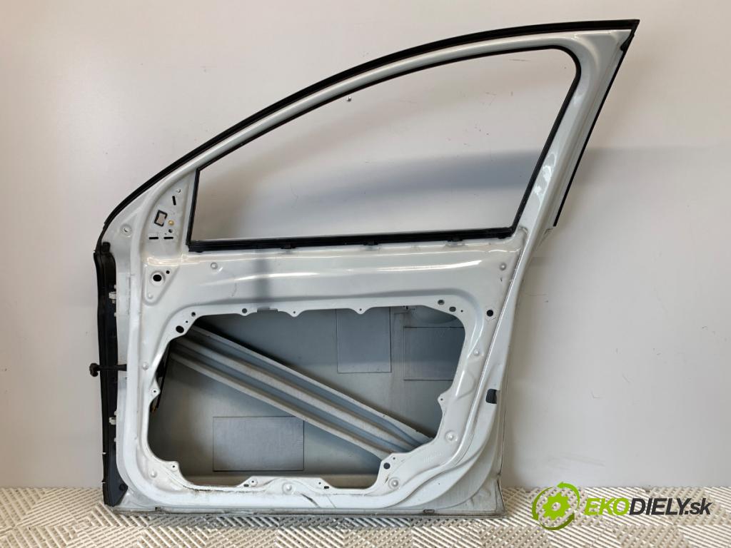 VOLVO XC60 I SUV 2009 136 kW D5 AWD 2400 Dvere pravy predný 614-46