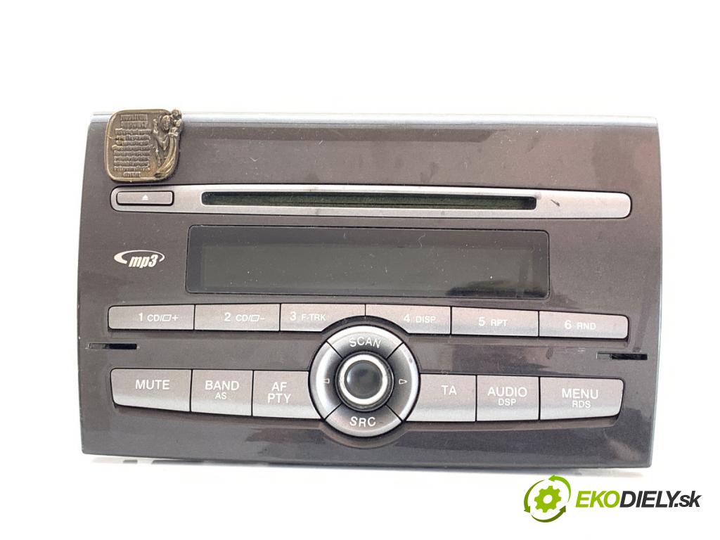 FIAT BRAVO II liftback 2009 88 kW 1.6 D Multijet (198AXL1B) 1598 RADIO 735484418 (Audio zařízení)
