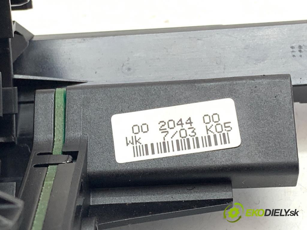 AUDI A4 B6 Kombi 2003 96 kW 2.0 1984 Krúžok, slimák airbag 8E0953541C (Airbag)