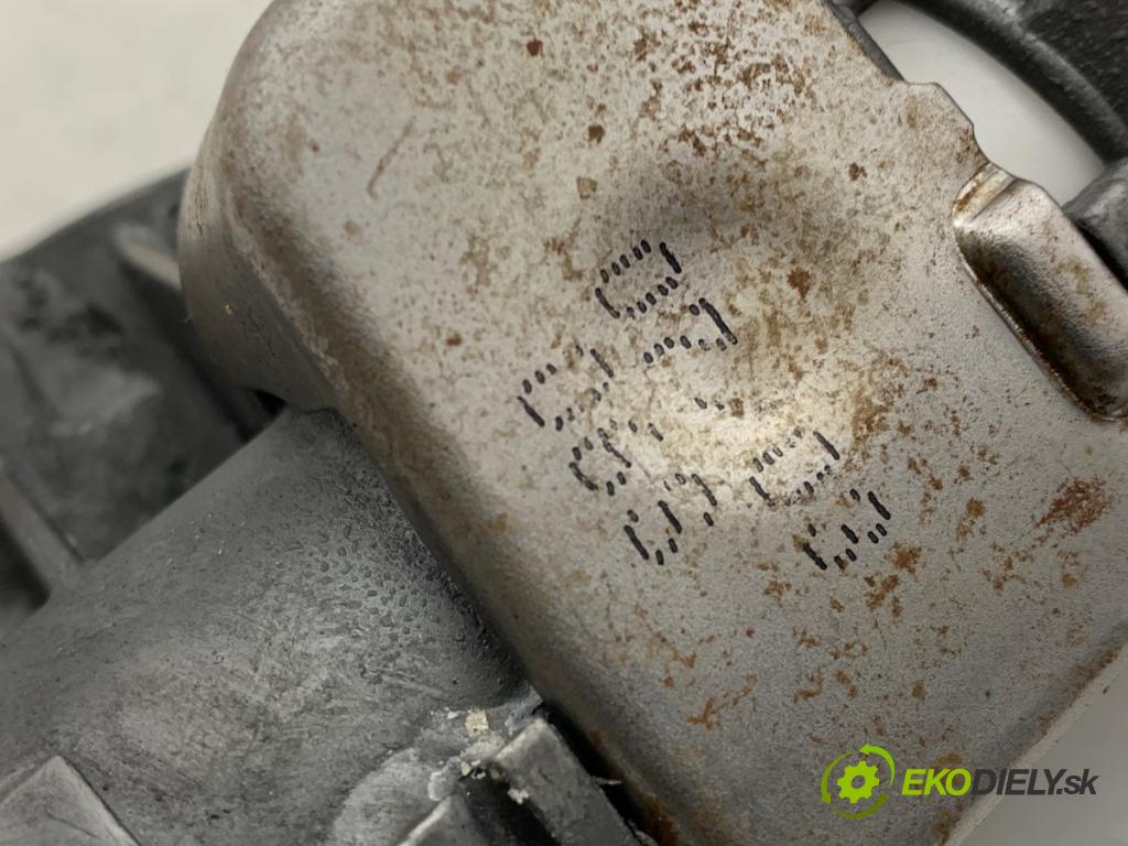 AUDI A4 B6 Kombi 2003 96 kW 2.0 1984 spinačka 4B0905851G (Spínacia skrinka)