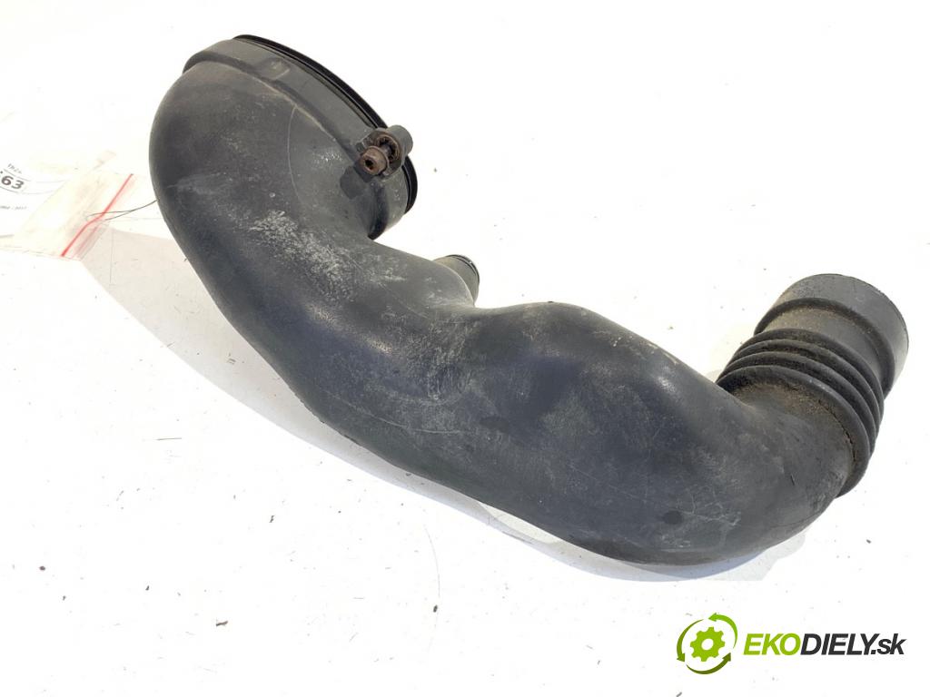 BMW E87 liftback 2004 120 kW 120 d 1995 Rúra vzduchu 7791646
