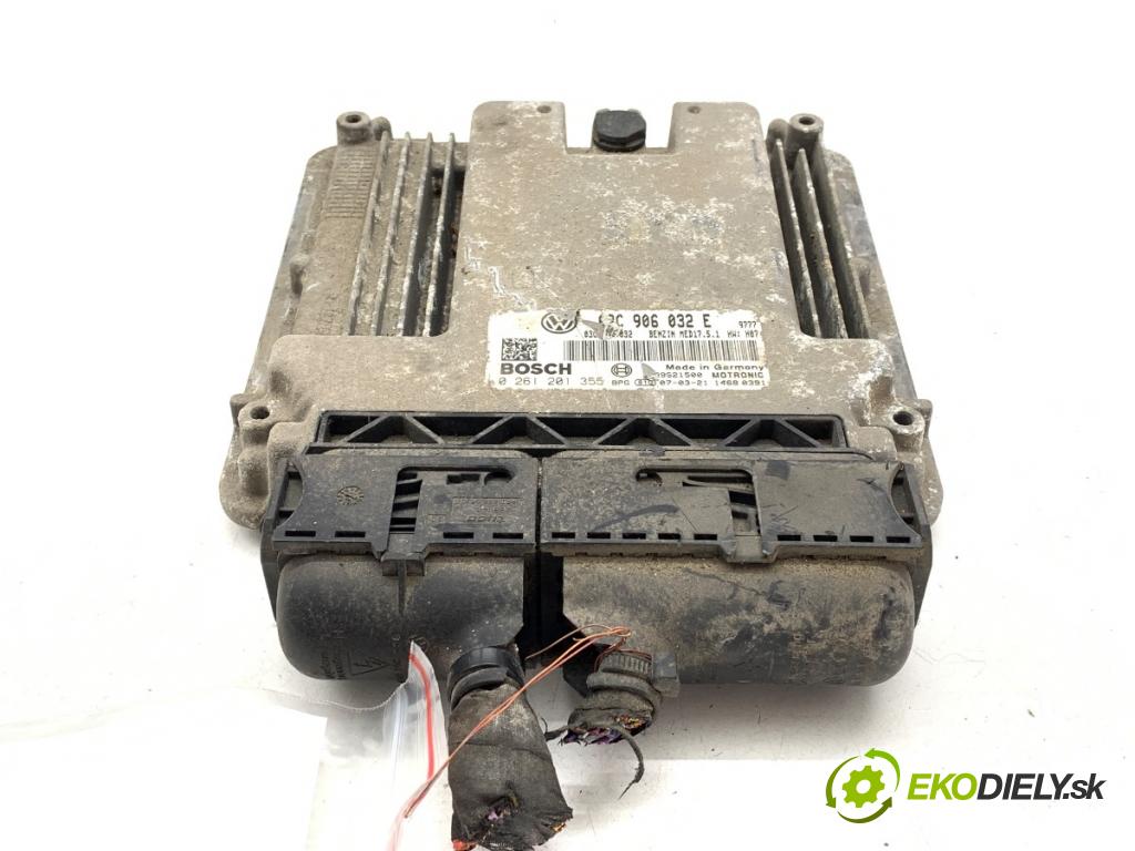 VW GOLF V liftback 2007 103 kW 1.4 TSI 1390 riadiaca jednotka Motor 03C906032E (Riadiaca jednotka)