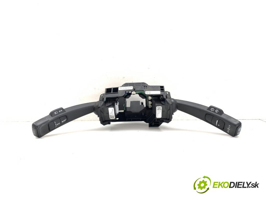 VOLVO XC60 I SUV 2009 136 kW D5 AWD 2400 Prepínač kombinovaný 31275024 (Prepínacie páčky pod volantom)