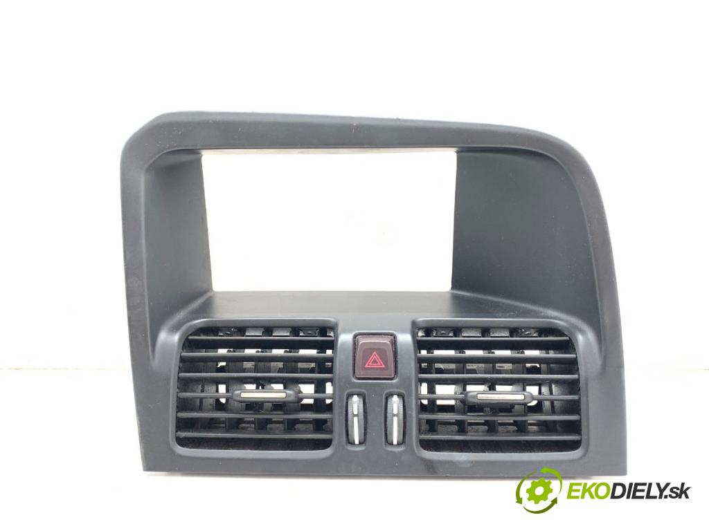 VOLVO XC60 I SUV 2009 136 kW D5 AWD 2400 mří topení přední část 