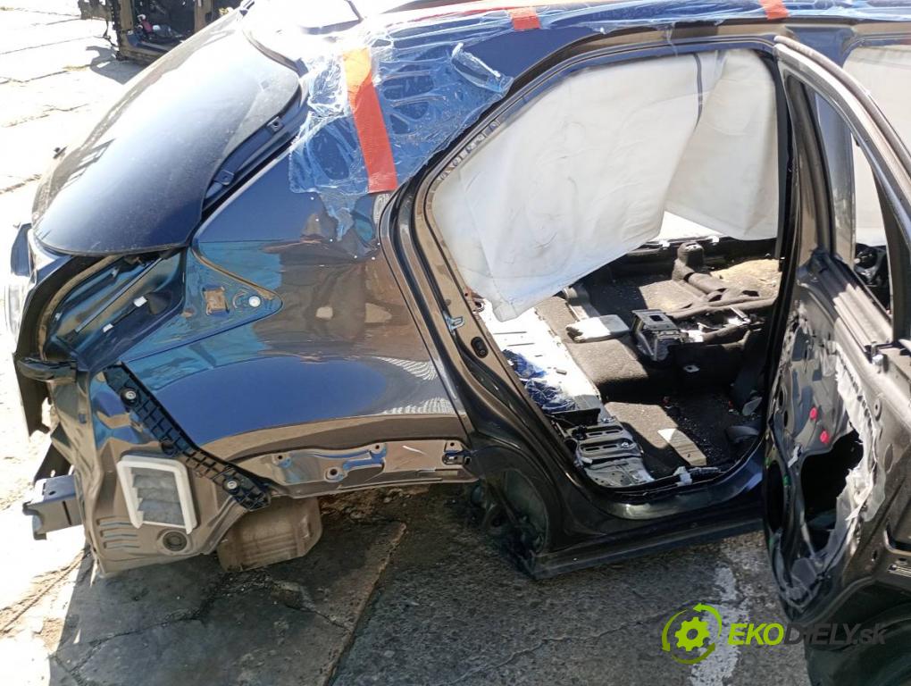 TOYOTA YARIS IV SUV 2024 68 kW 1.5 Hybrid (MXPJ10) 1490 karoséria ČTVRŤÁK: Blatník prah strecha PODŁUŻNICA