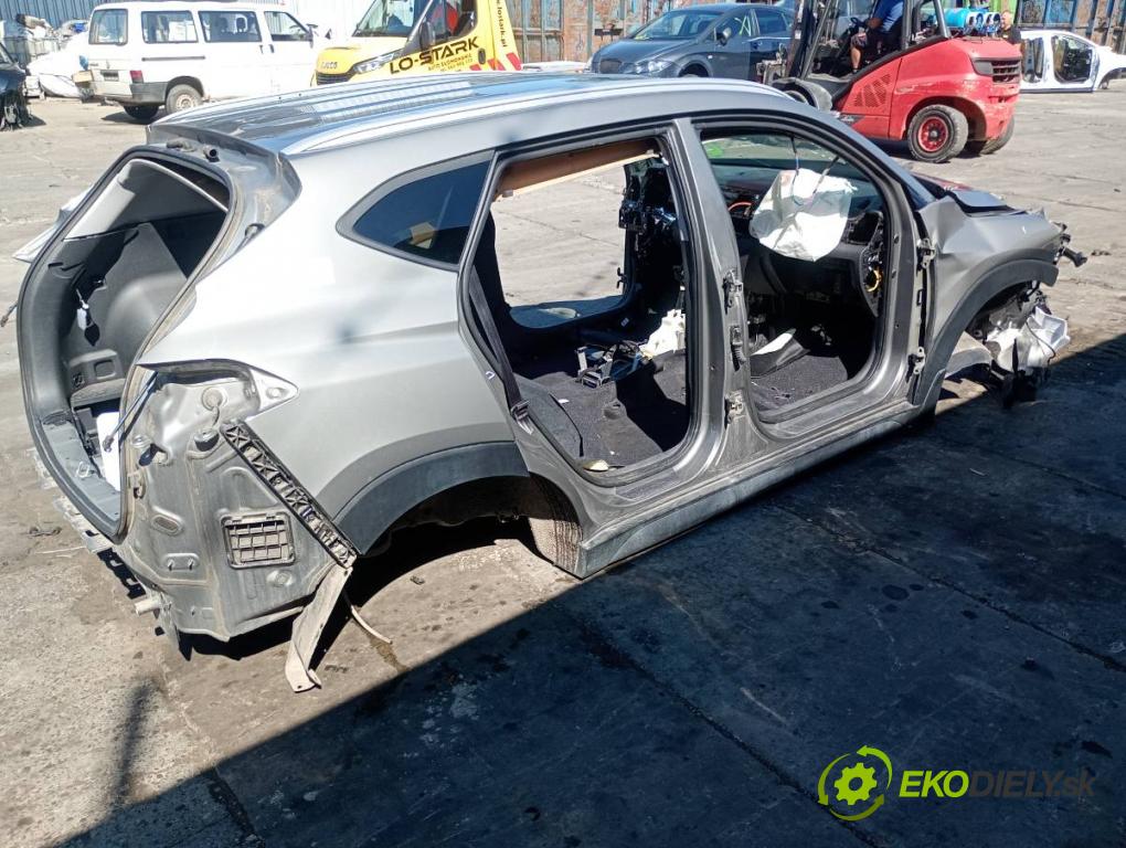 HYUNDAI TUCSON SUV 2020 97 kW 1.6 GDi 1591 KAROSERIA ČTVRŤÁK blatník práh střecha PODŁUŻNICA