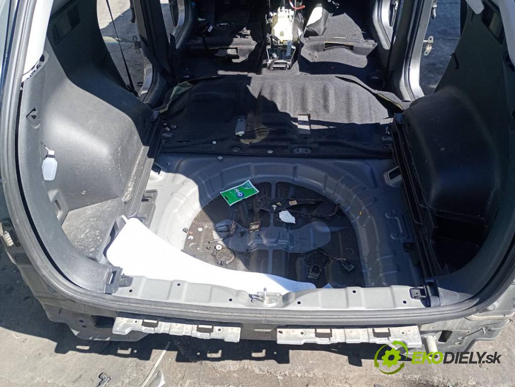 HYUNDAI TUCSON SUV 2020 97 kW 1.6 GDi 1591 KAROSERIA ČTVRŤÁK blatník práh střecha PODŁUŻNICA