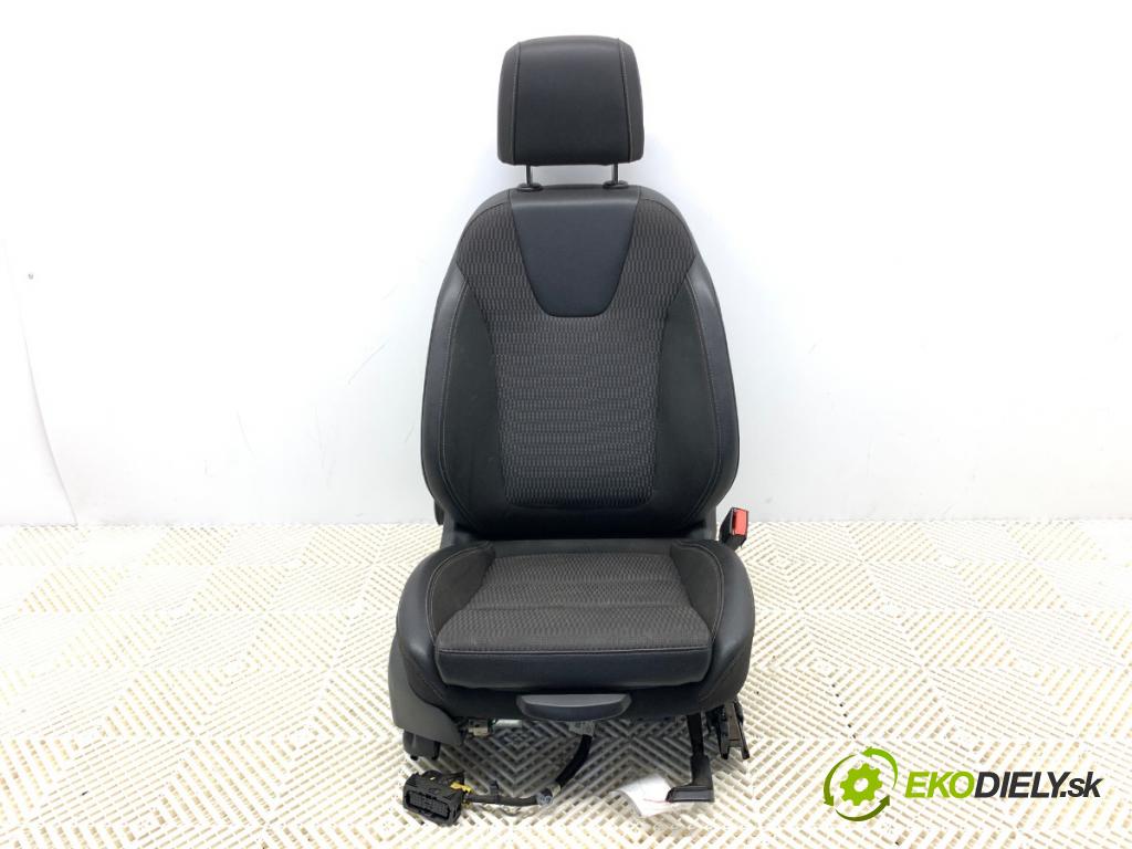 OPEL INSIGNIA B Kombi 2018 121 kW 1.5 (35) 1490 Sedadlo pravy predný 