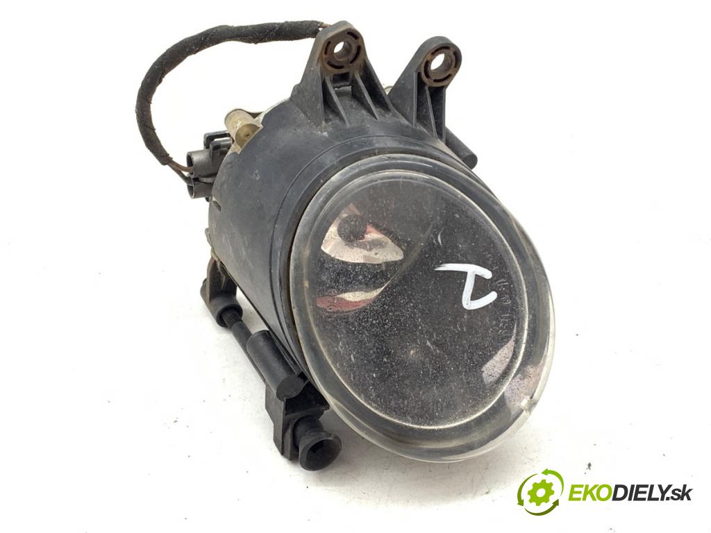 AUDI A4 B6 Kombi 2003 96 kW 2.0 1984 Hmlové svetlo, hmlovka pravy predný 8E0941700B