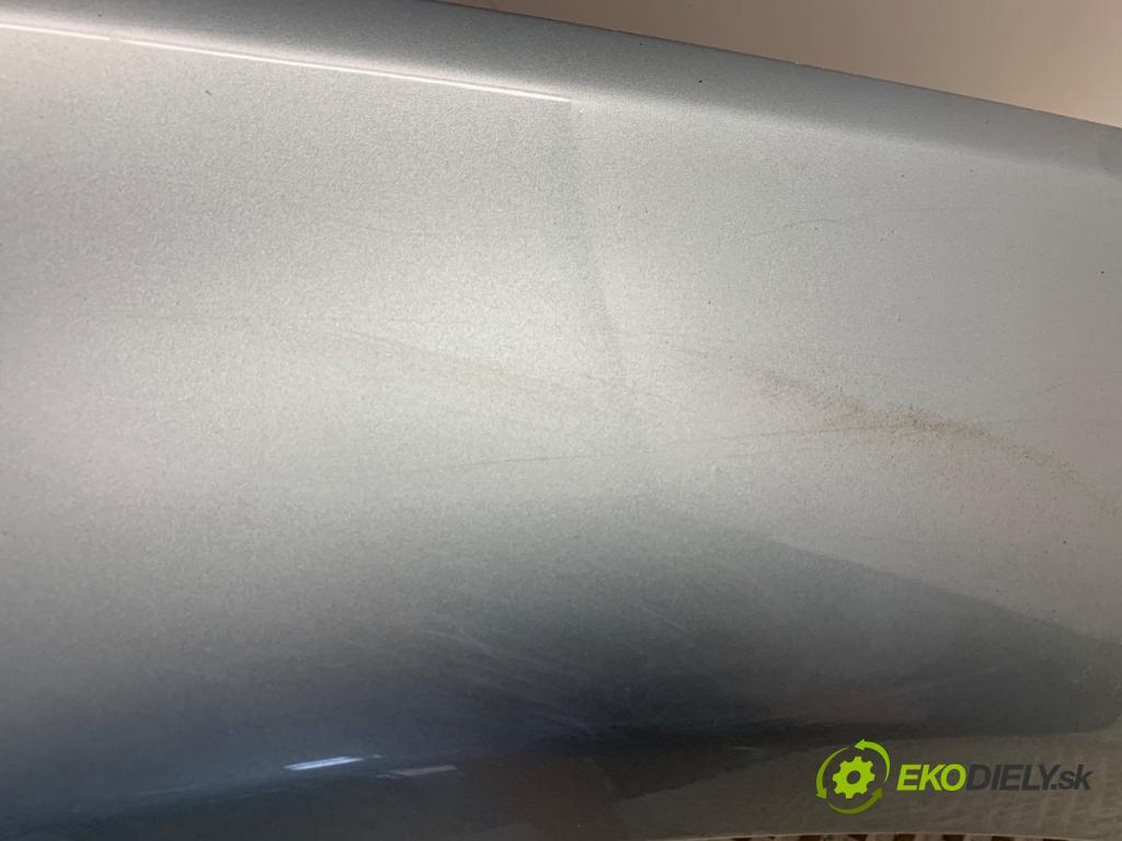 BMW E46 liftback 2003 85 kW 316 ti 1596 blatník pravý přední část