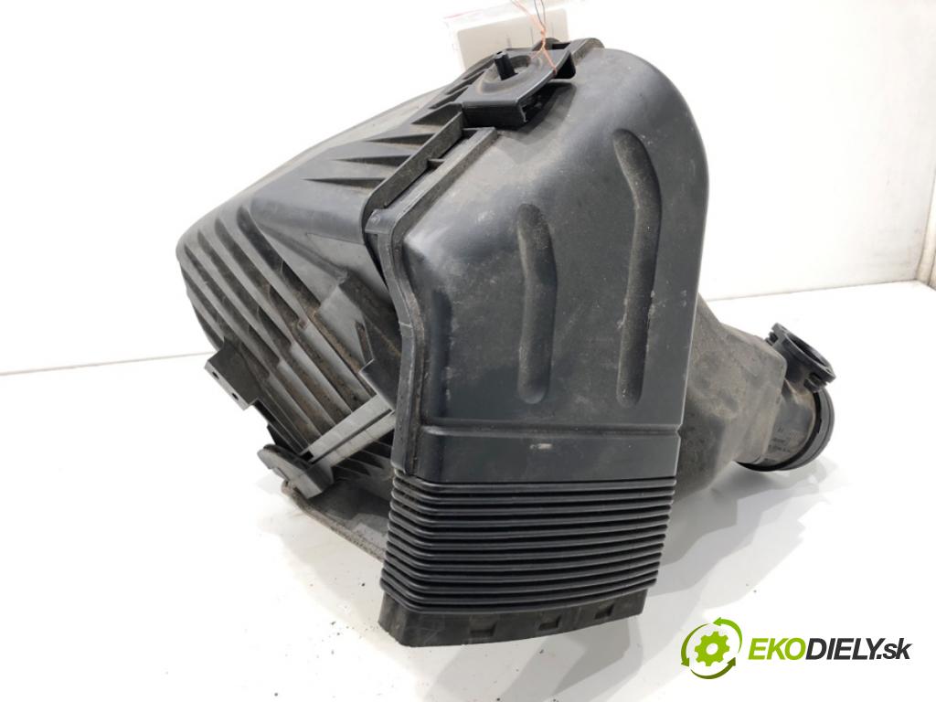 AUDI A4 B6 Kombi 2003 96 kW 2.0 1984 Obal filtra vzduchu 06B133835BD (Obal vzduchového filtra)