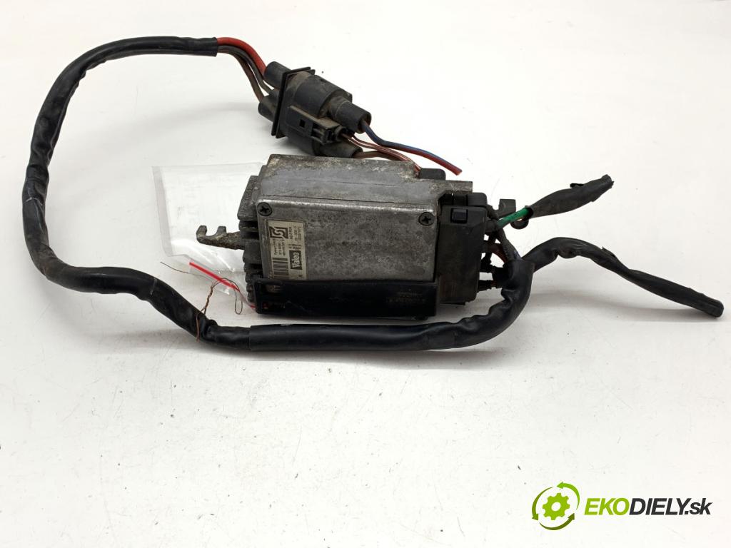 AUDI A4 B6 Kombi 2003 96 kW 2.0 1984 Modul ventilátora 8E0959501D