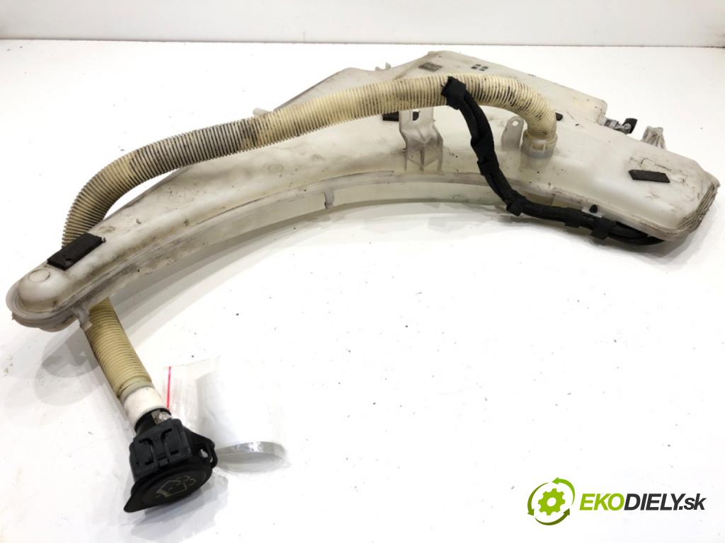 BMW E87 liftback 2004 120 kW 120 d 1995 Nádržka ostrekovačov 7124231