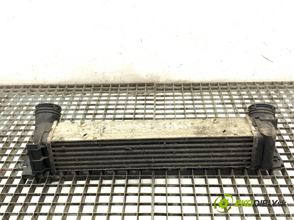 BMW E87 liftback 2004 120 kW 120 d 1995 intercooler 3213329 (Intercooler (chladič nasávaného vzduchu))