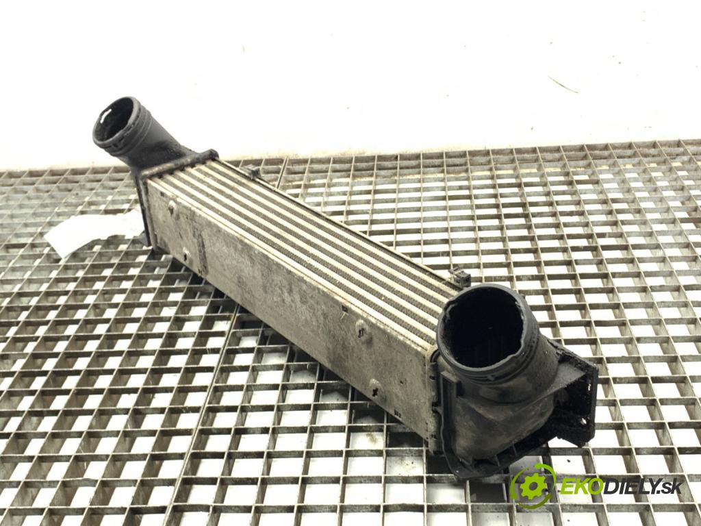 BMW E87 liftback 2004 120 kW 120 d 1995 intercooler 3213329 (Intercooler (chladič nasávaného vzduchu))