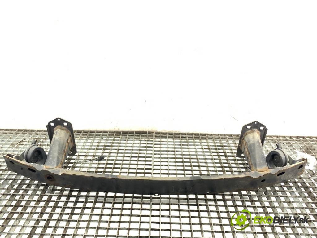 BMW E87 liftback 2004 120 kW 120 d 1995 Výstuha nárazníka predný  (Výstuha predná)