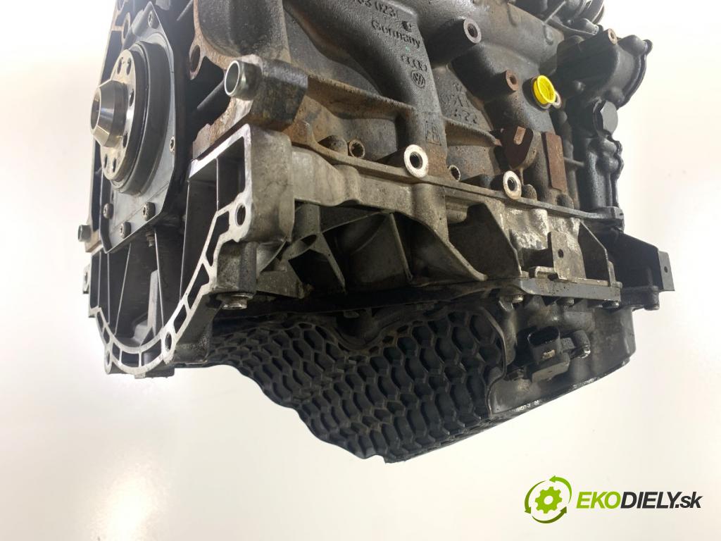 AUDI A4 B8 sedan 2012 125 kW 1.8 TFSI 1798 Motor CJE (Motor)