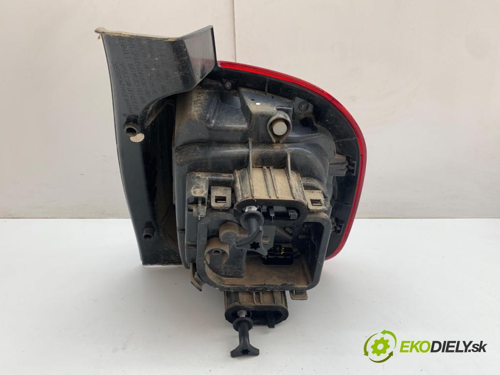 DACIA DUSTER SUV 2023 96 kW 1.3 TCe 130 (HMMF) 1332 Svetlo ľavy zad 265558514R