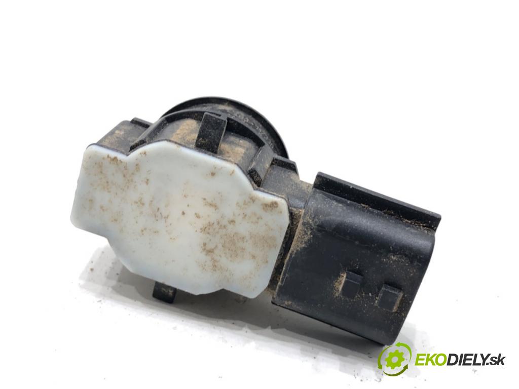 DACIA DUSTER SUV 2023 96 kW 1.3 TCe 130 (HMMF) 1332 snímač PDC 284384061R
