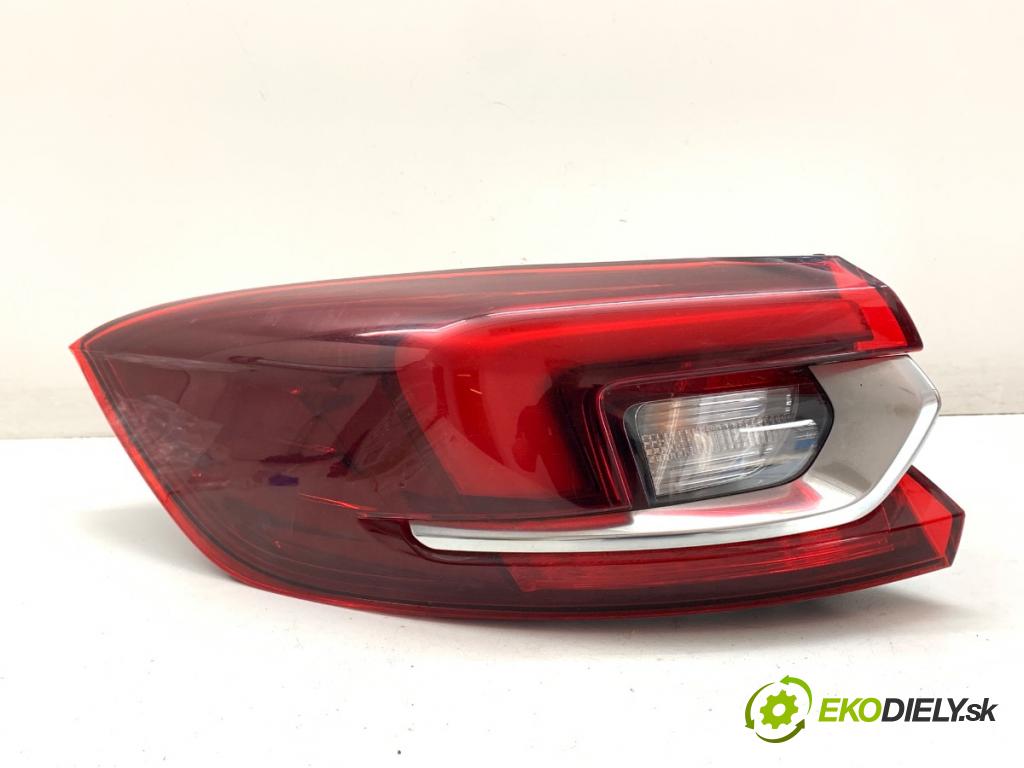 OPEL INSIGNIA B Kombi 2018 121 kW 1.5 (35) 1490 Svetlo ľavy zad 39099122