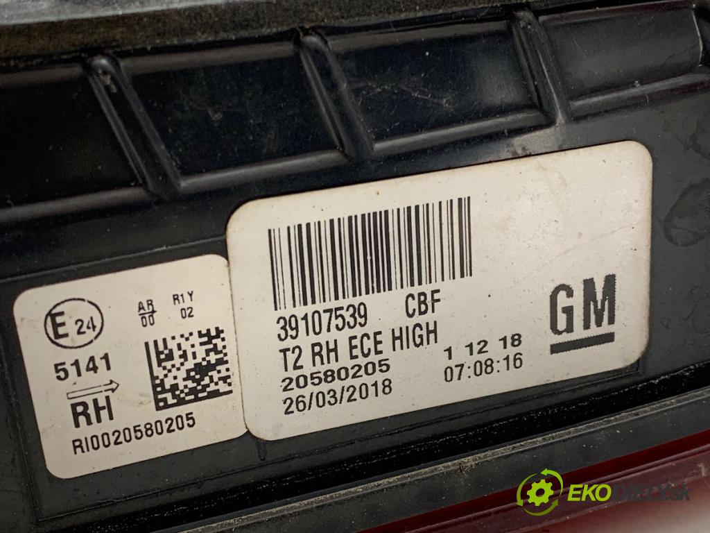 OPEL INSIGNIA B Kombi 2018 121 kW 1.5 (35) 1490 Svetlo pravy zad vnútorná 39107539