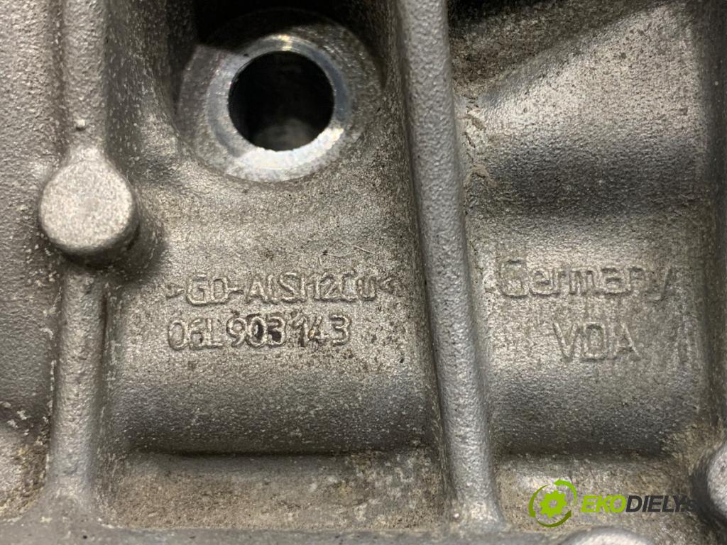 AUDI A4 B8 sedan 2012 125 kW 1.8 TFSI 1798 Obal filtra oleja 06L903143 (Obal olejového filtra)