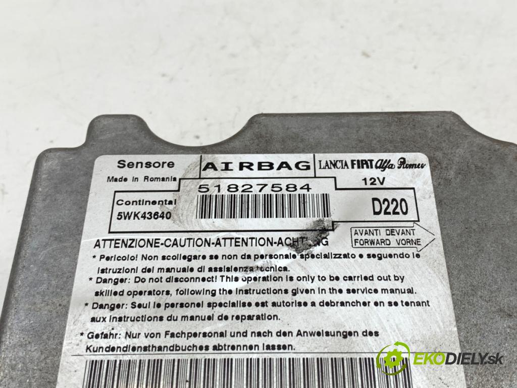 FIAT BRAVO II liftback 2009 88 kW 1.6 D Multijet (198AXL1B) 1598 senzor airbag 51827584 (Snímač)