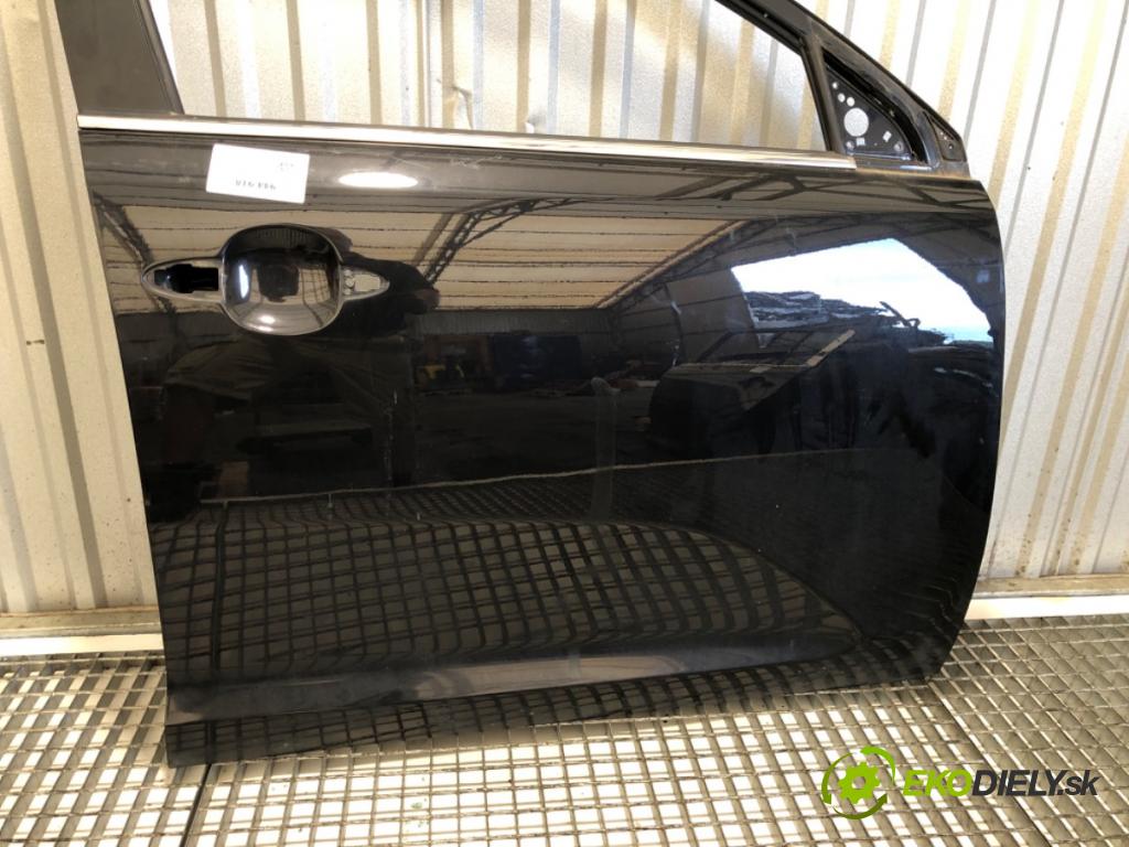 KIA SPORTAGE III SUV 2013 85 kW 1.7 CRDi 1685 dveře pravý přední část