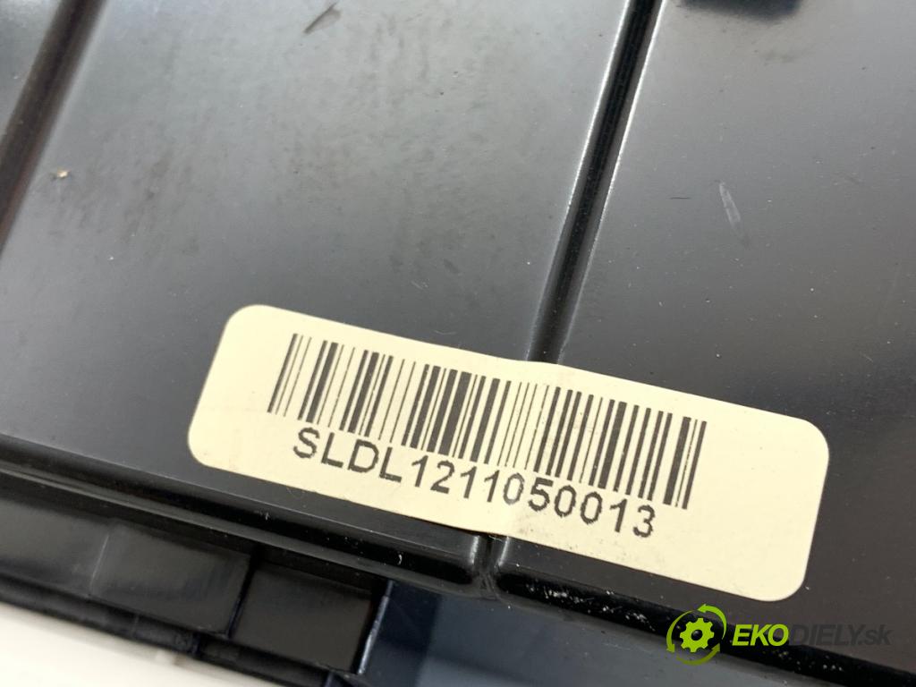 KIA SPORTAGE III SUV 2013 85 kW 1.7 CRDi 1685 Panel ovládania kúrenia 97250-3U101 (Prepínacie páčky pod volantom)