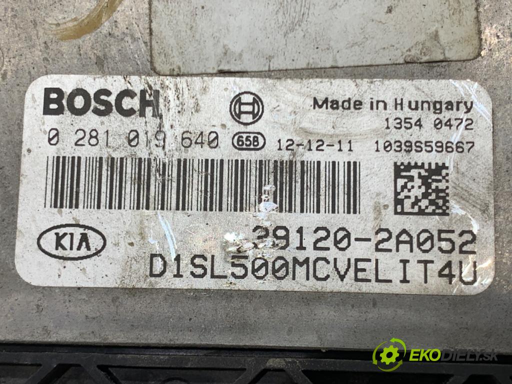 KIA SPORTAGE III SUV 2013 85 kW 1.7 CRDi 1685 riadiaca jednotka Motor 39120-2A052 (Riadiaca jednotka)